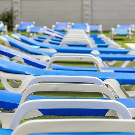 מלון דירות Veramar 4*