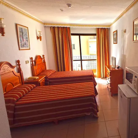 Veramar Aparthotel 4*